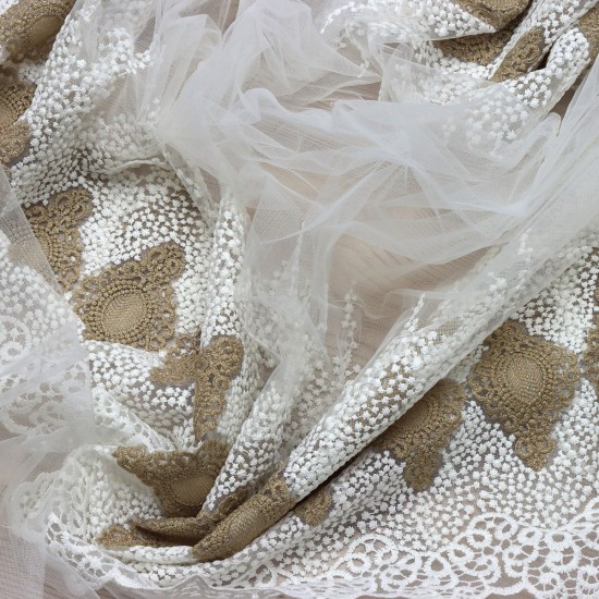 Desen-971 V-1 Wholesale Brode Tulle Curtain Fabrics Living Room and Bedroom Curtains 2 Models 100% Polyester