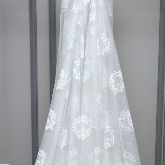 Hür-139 V--1 Wholesale Brode Embroidered Tulle Curtain Fabrics Living Room and Bedroom Curtains 2 Models 100% Polyester