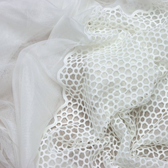 Petek Etek V-11 Wholesale Transparent Tulle Curtain Fabrics Living Room and Bedroom Curtains 90 cm Lace Embroidery 3 Models 100% Polyester 